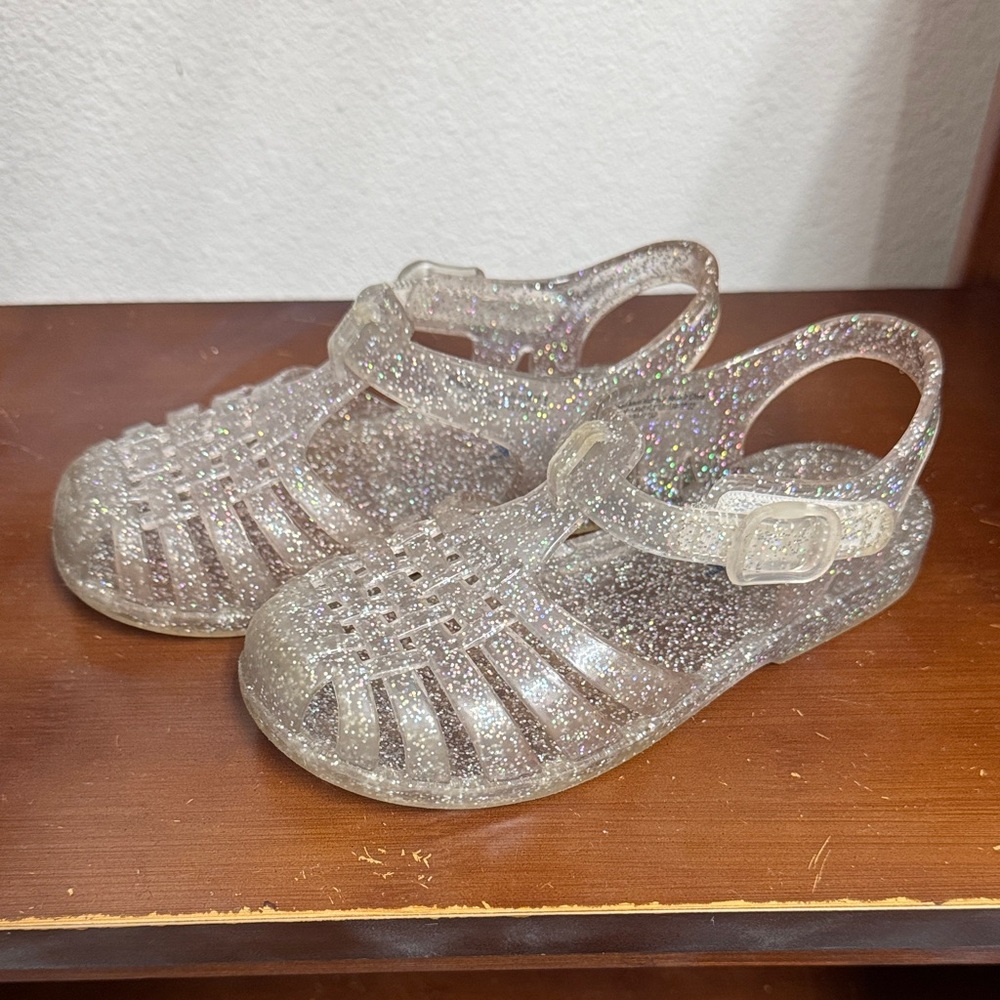 Girl’s Cat & Jack Glittery Jelly Shoes